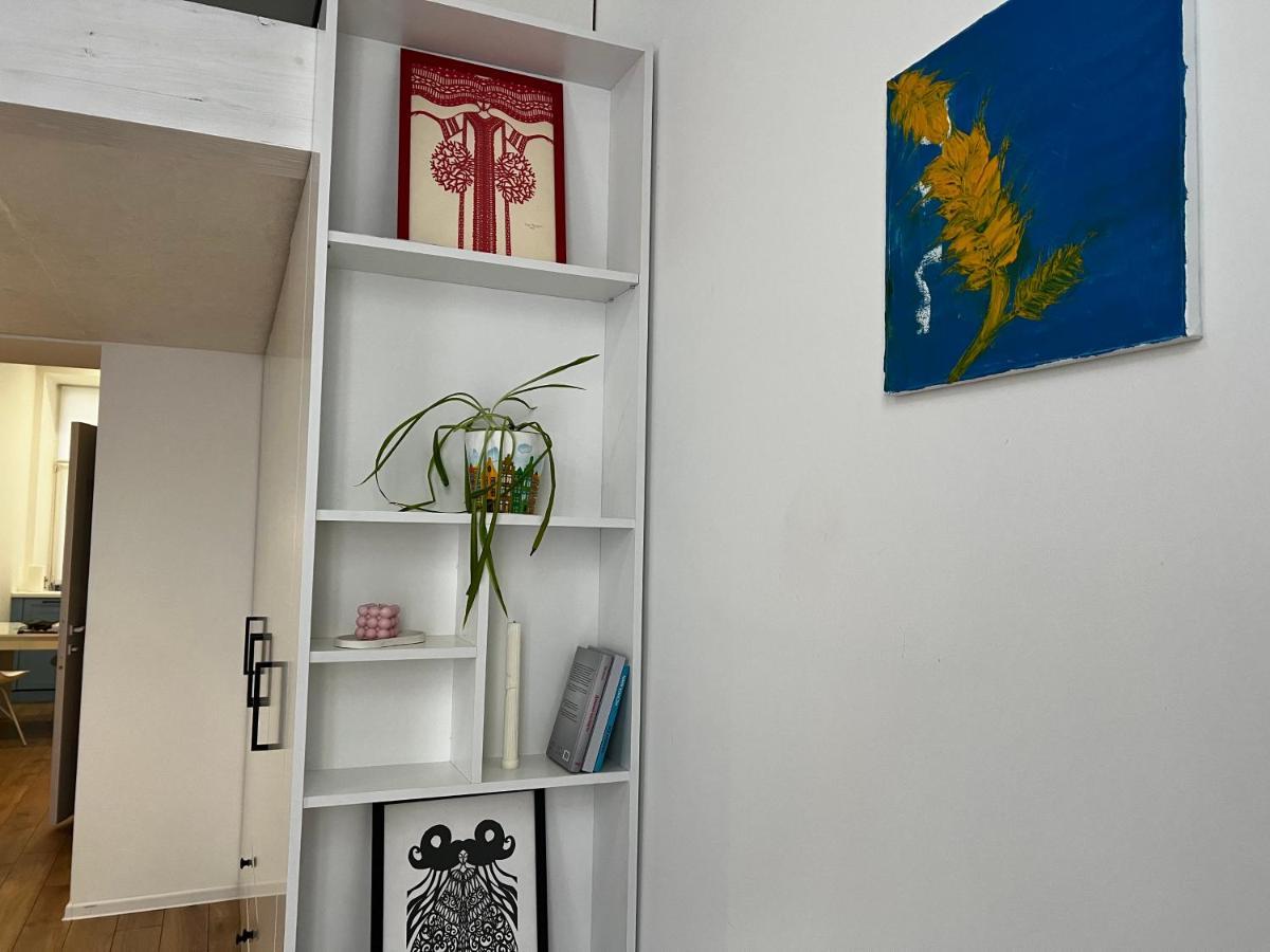 Apartment Lesya Kurbasa Lviv Bagian luar foto