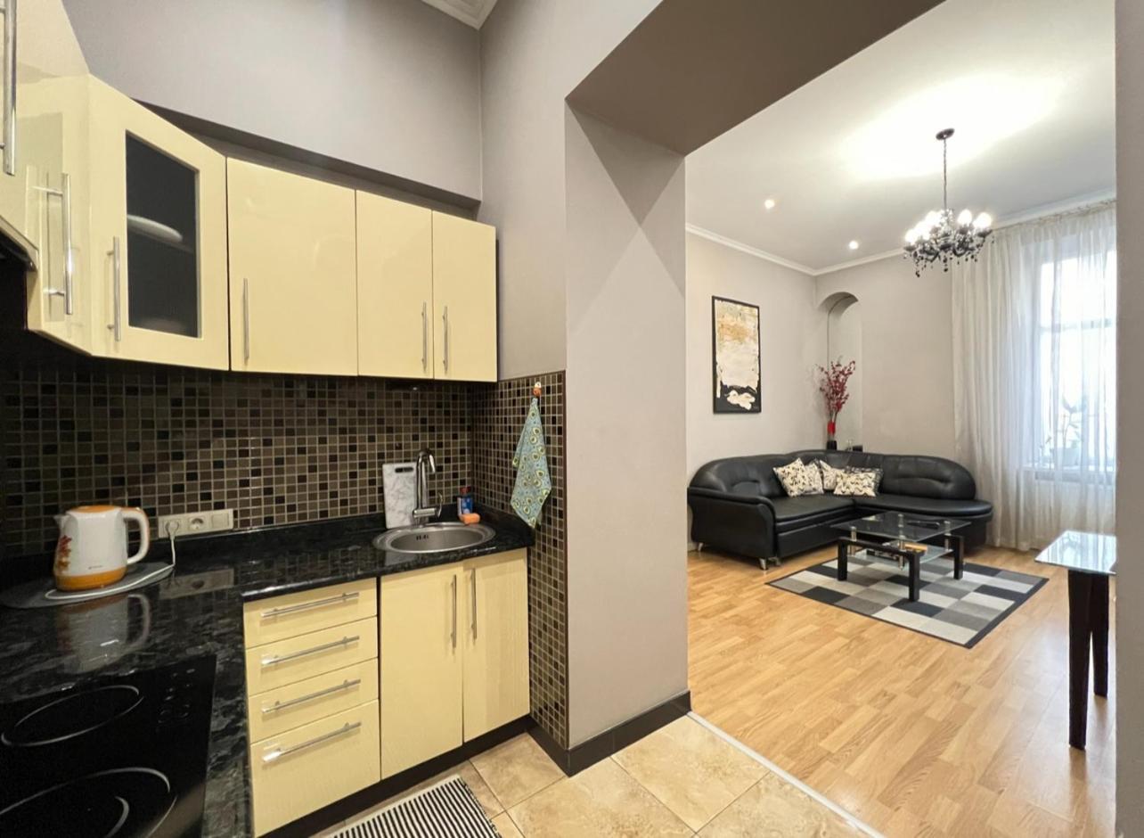 Apartment Lesya Kurbasa Lviv Bagian luar foto
